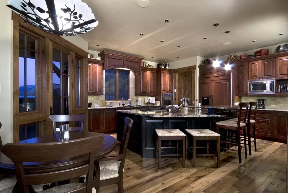Grant Lake Custom Home — photograph 6